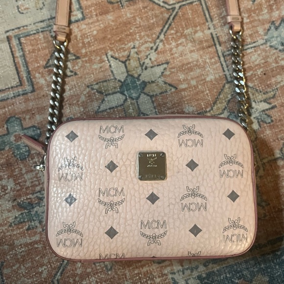 MCM Visetos Mini Camera Crossbody Bag Powder Pink Leather Chain Strap - Picture 5 of 16